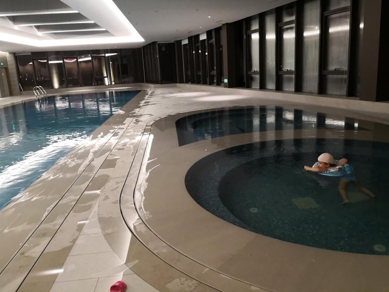 Barony Park Hotel Shanghai Exterior foto
